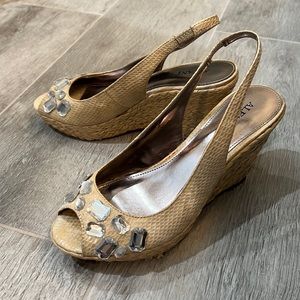 Alfani wedges, size 6.